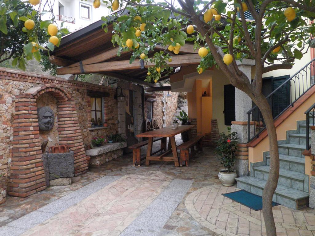 B&B Su Acu Dorgali Exteriör bild